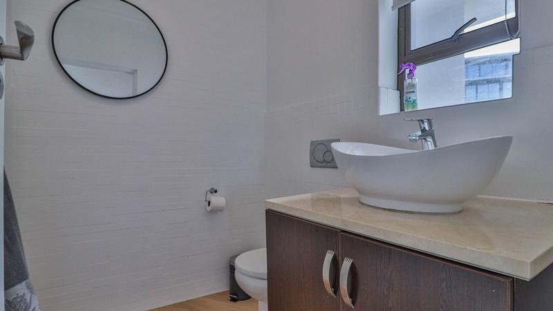 To Let 6 Bedroom Property for Rent in Pinnacle Point Golf Estate Western Cape